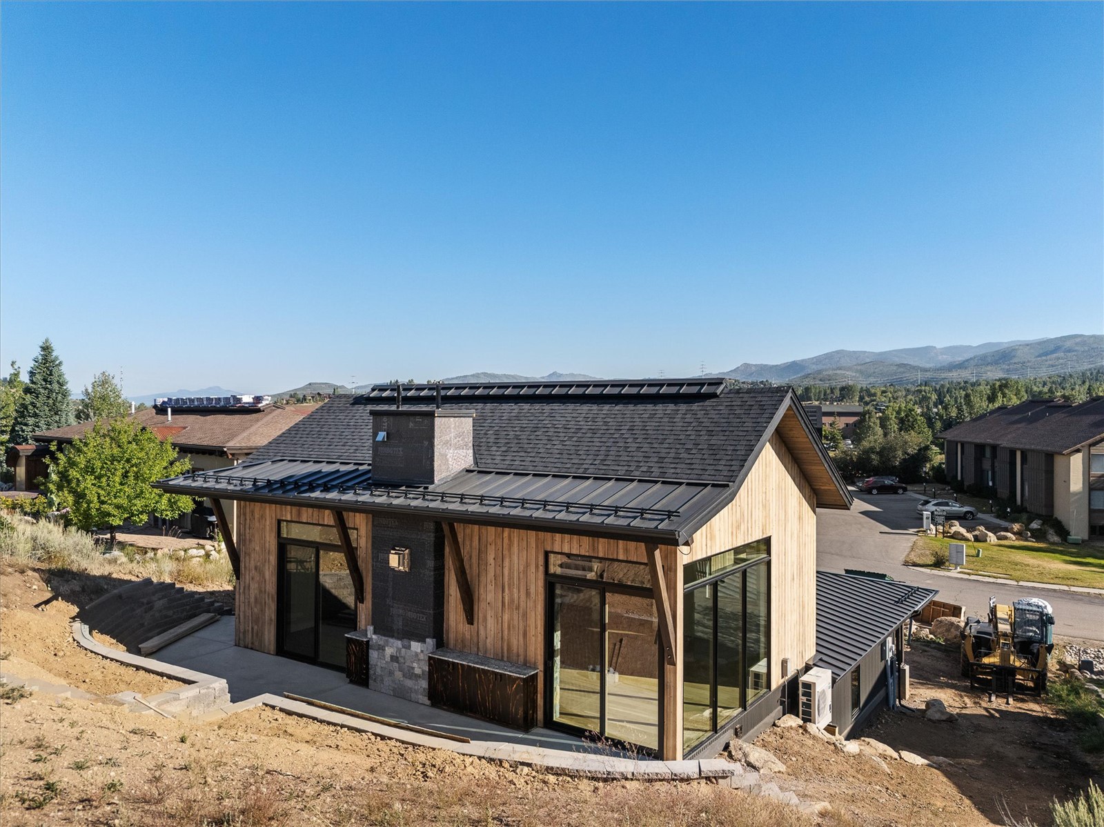 2085 Trollhaugen LANE