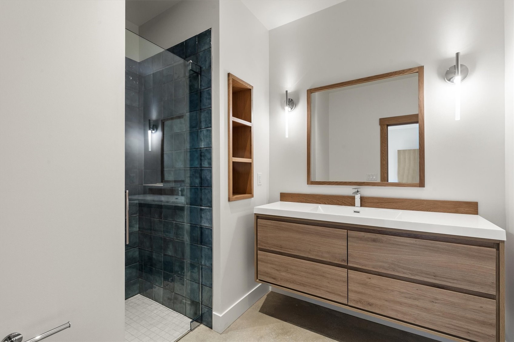 2085 Trollhaugen LANE