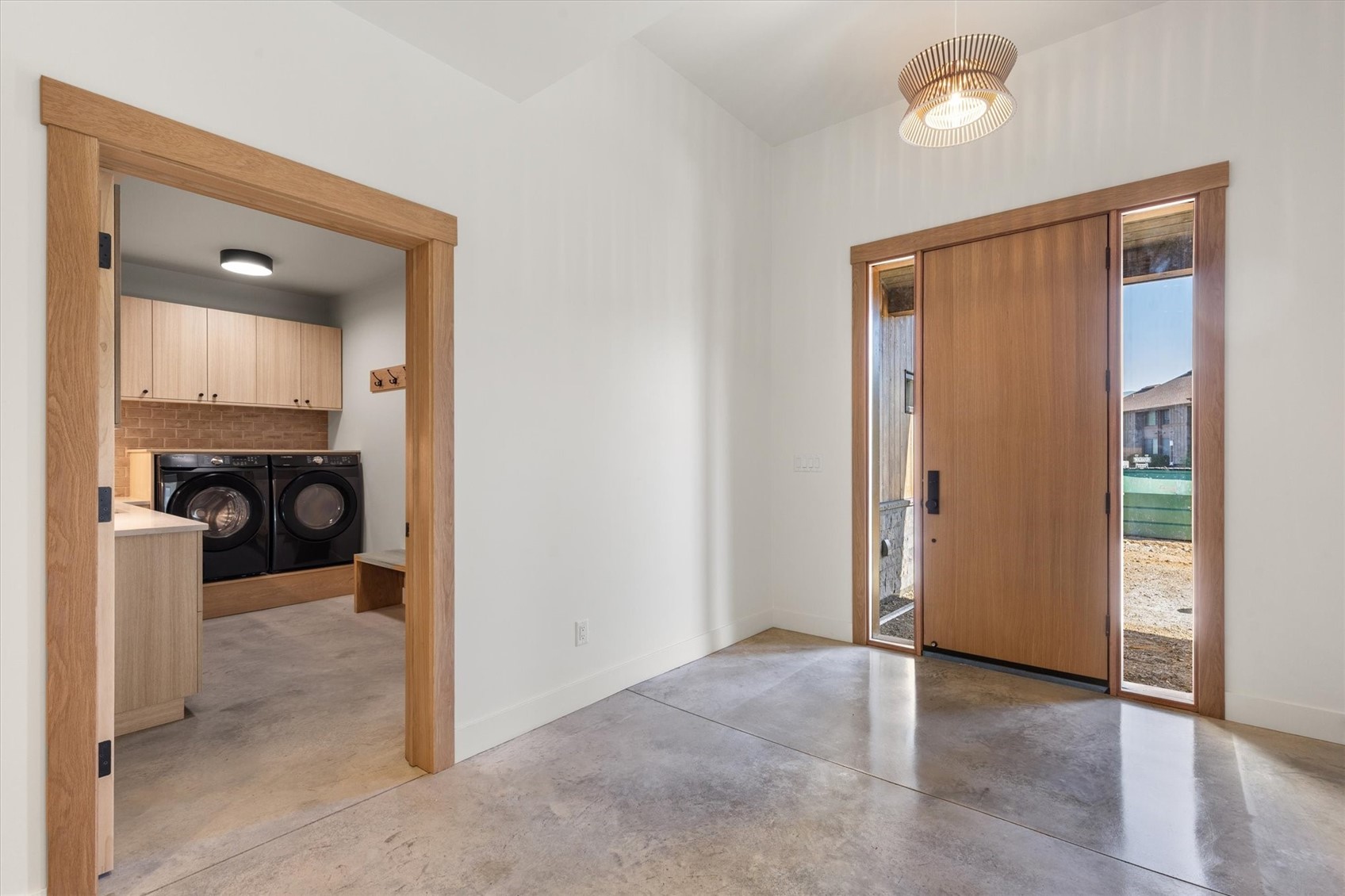 2085 Trollhaugen LANE