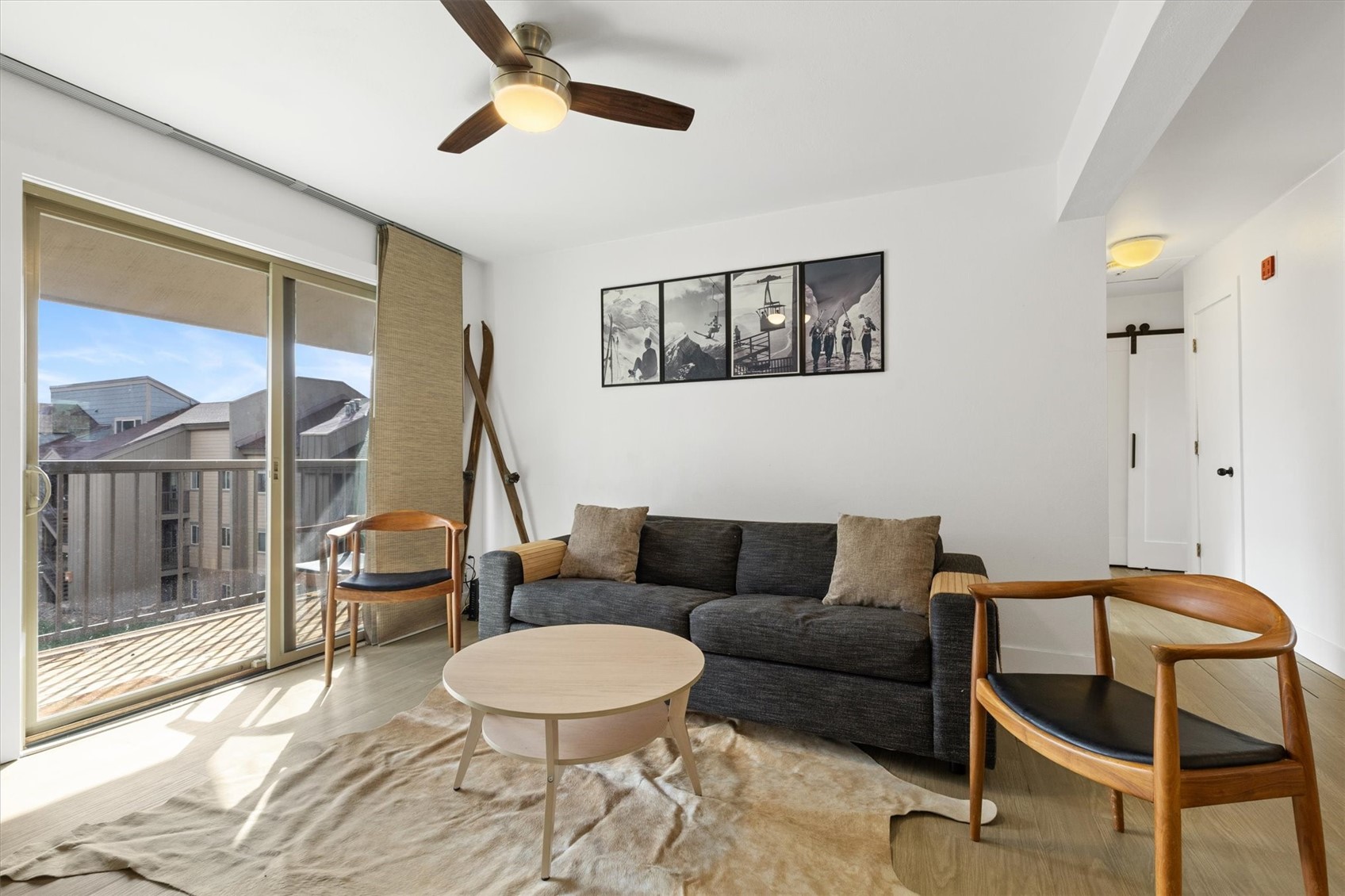 1565 Shadow Run Frontage B307