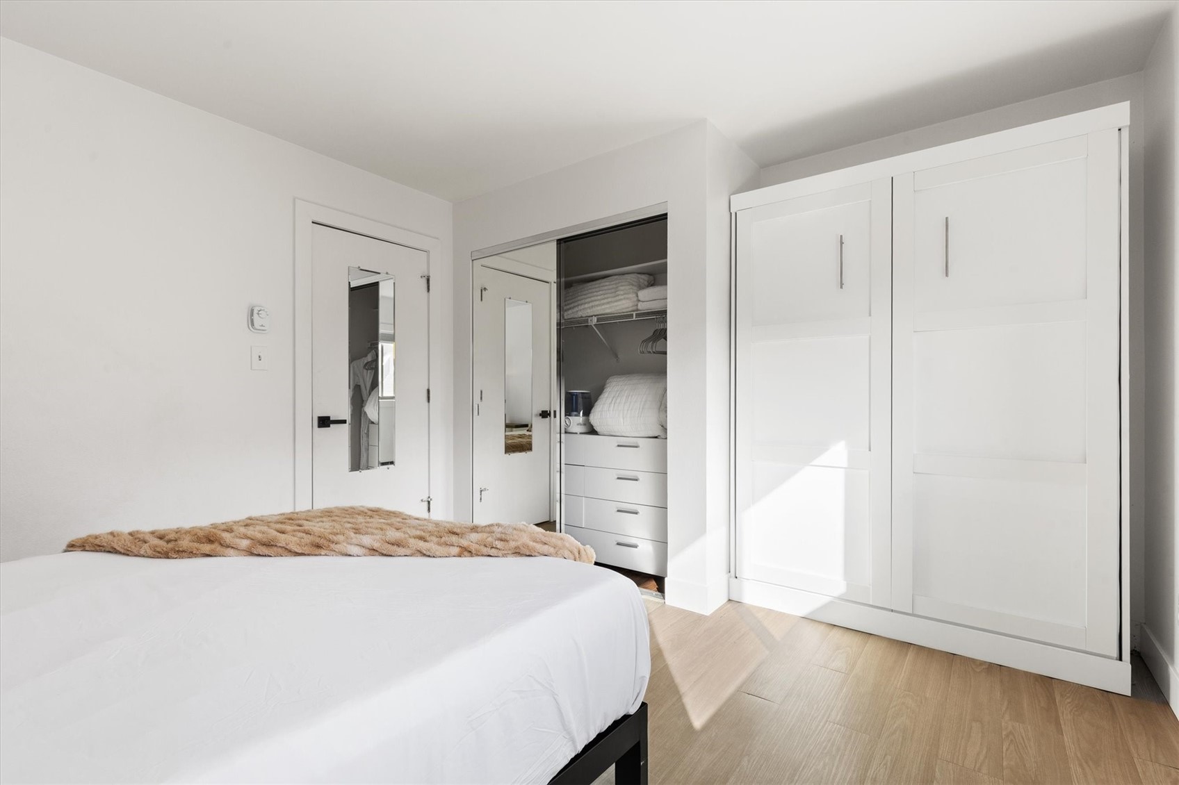 1565 Shadow Run Frontage B307