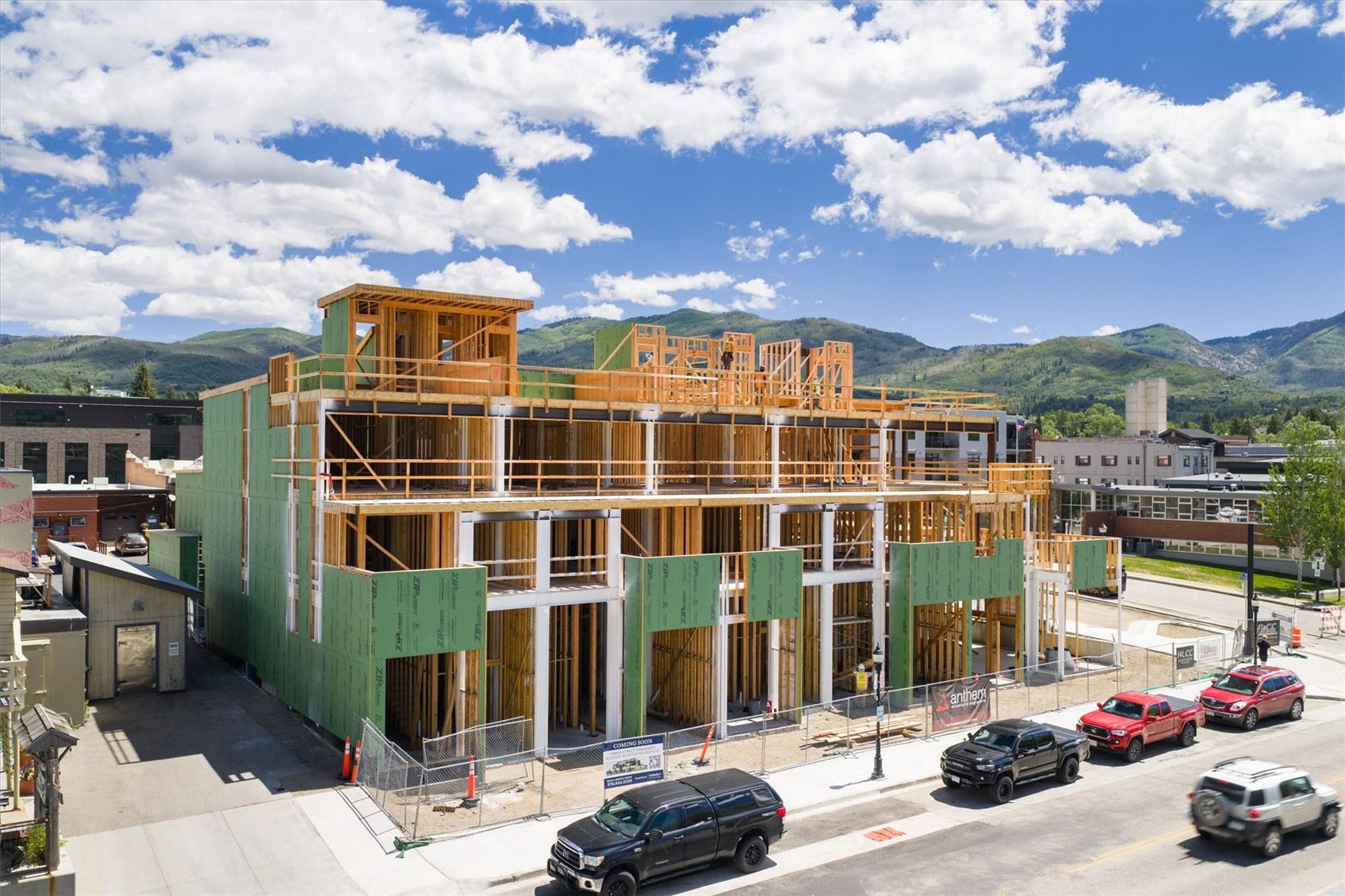 1010 Yampa STREET R4