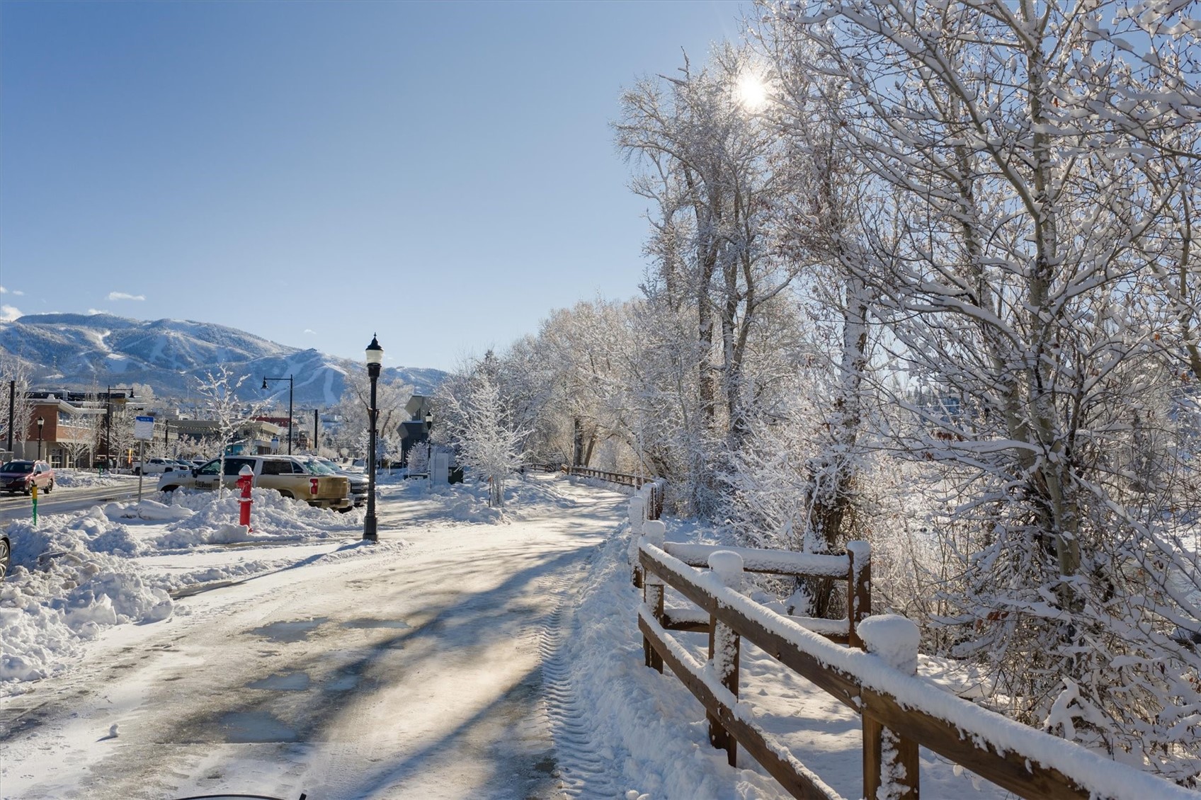 1010 Yampa STREET R5