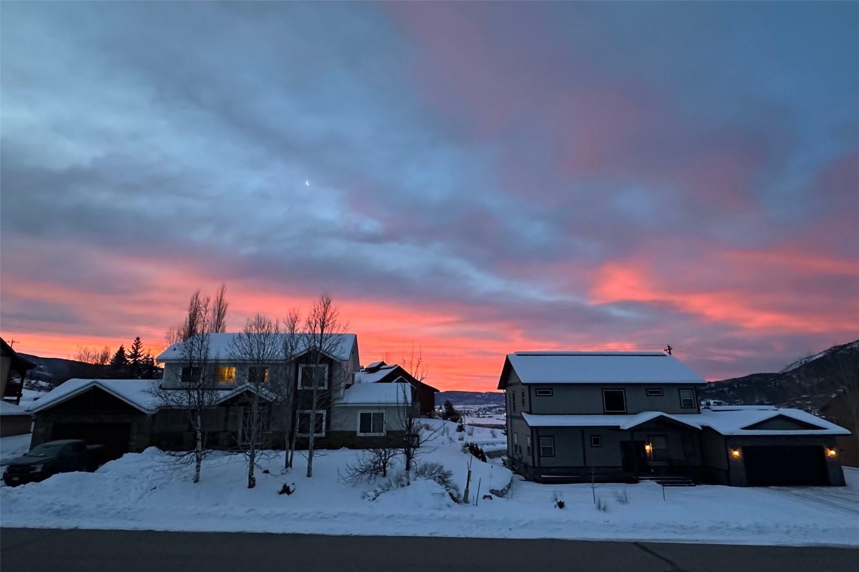 1169 Longview CIRCLE