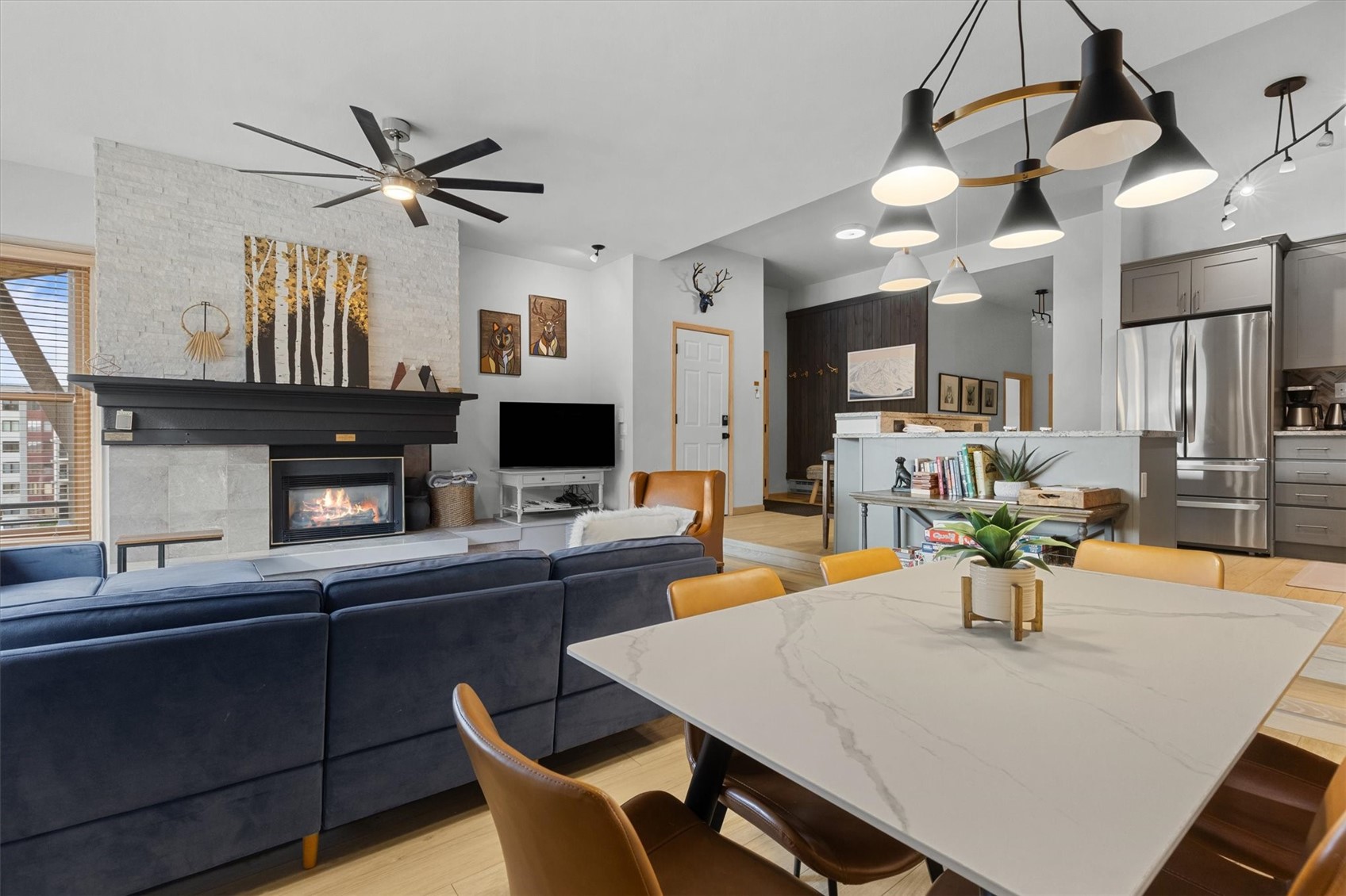 2000 Ski Time Square DRIVE 106