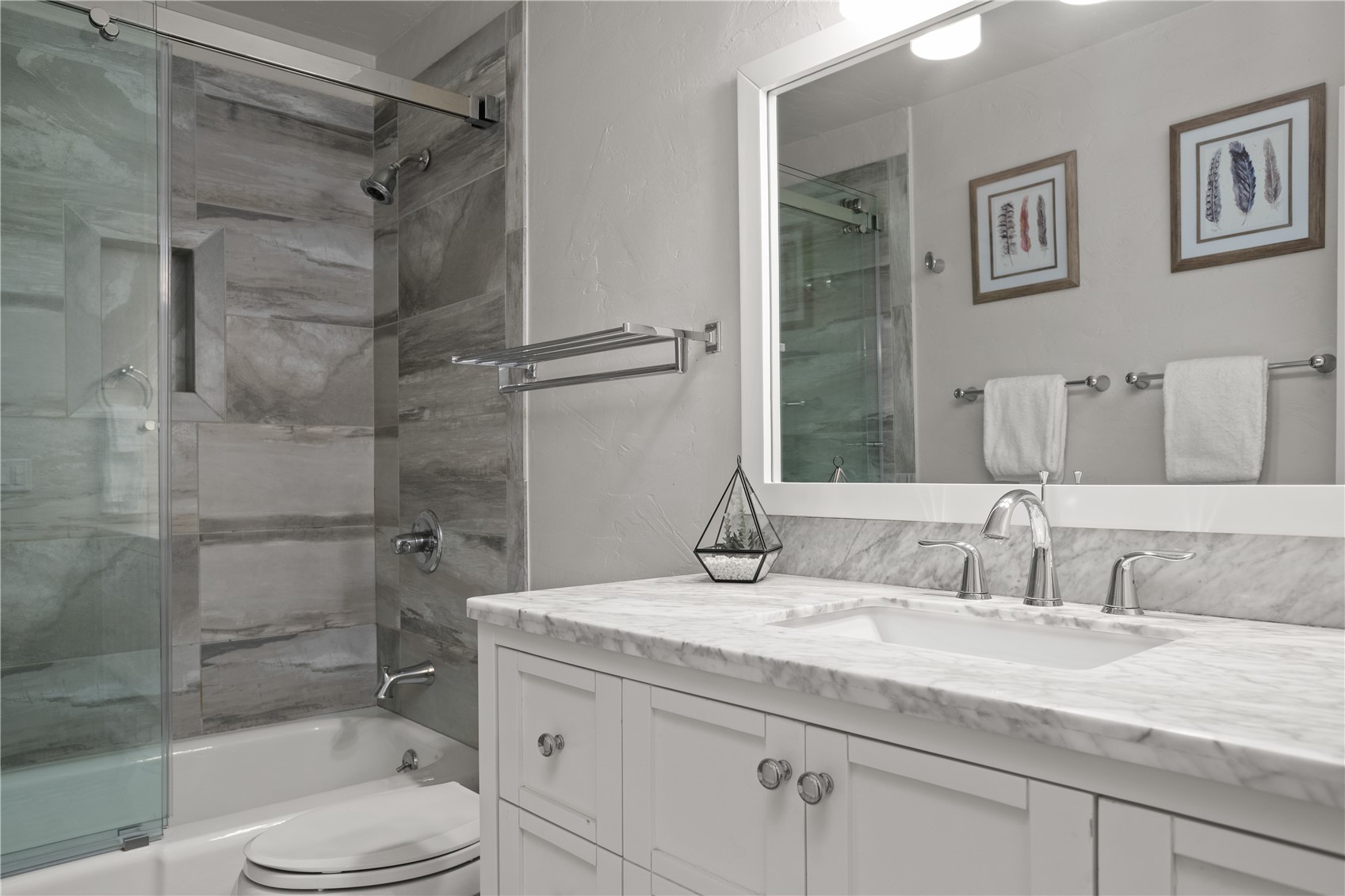 2000 Ski Time Square DRIVE 106