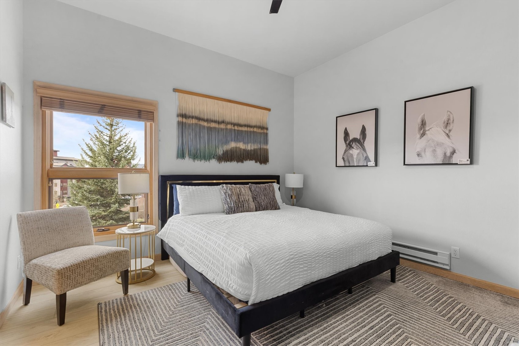 2000 Ski Time Square DRIVE 106