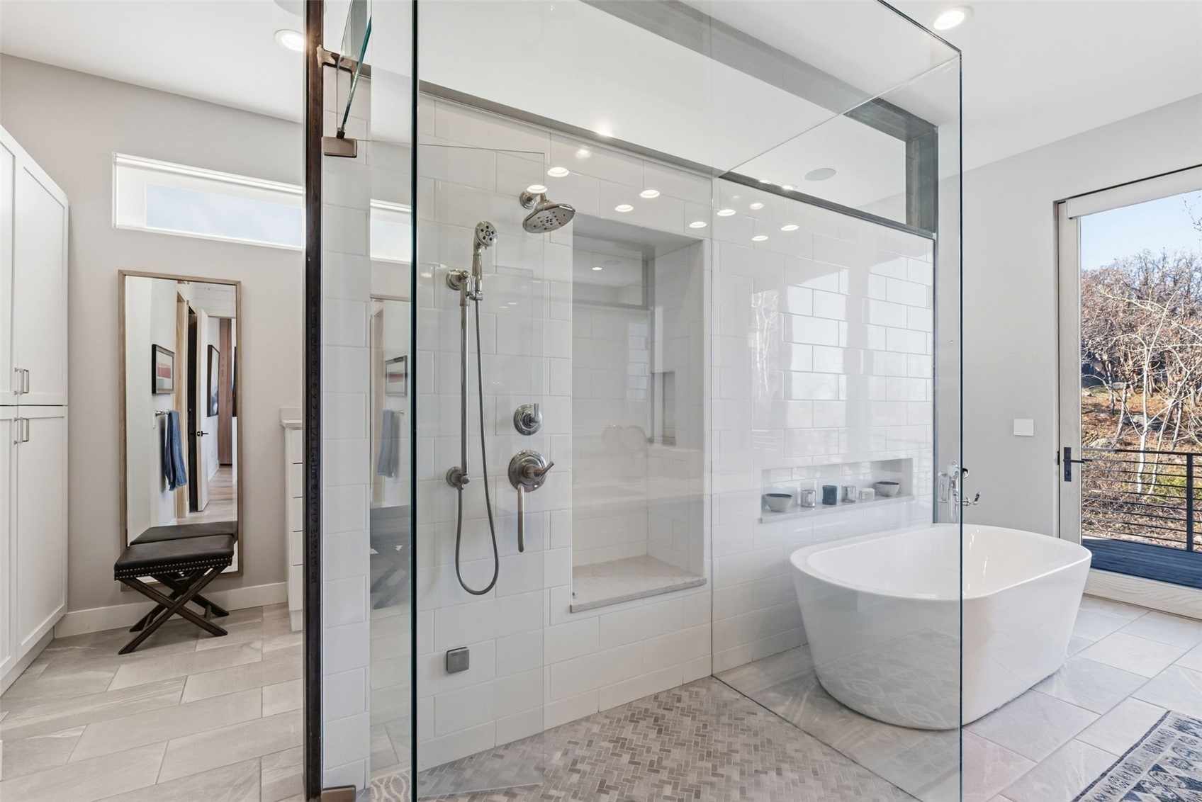 1136 Steamboat BOULEVARD