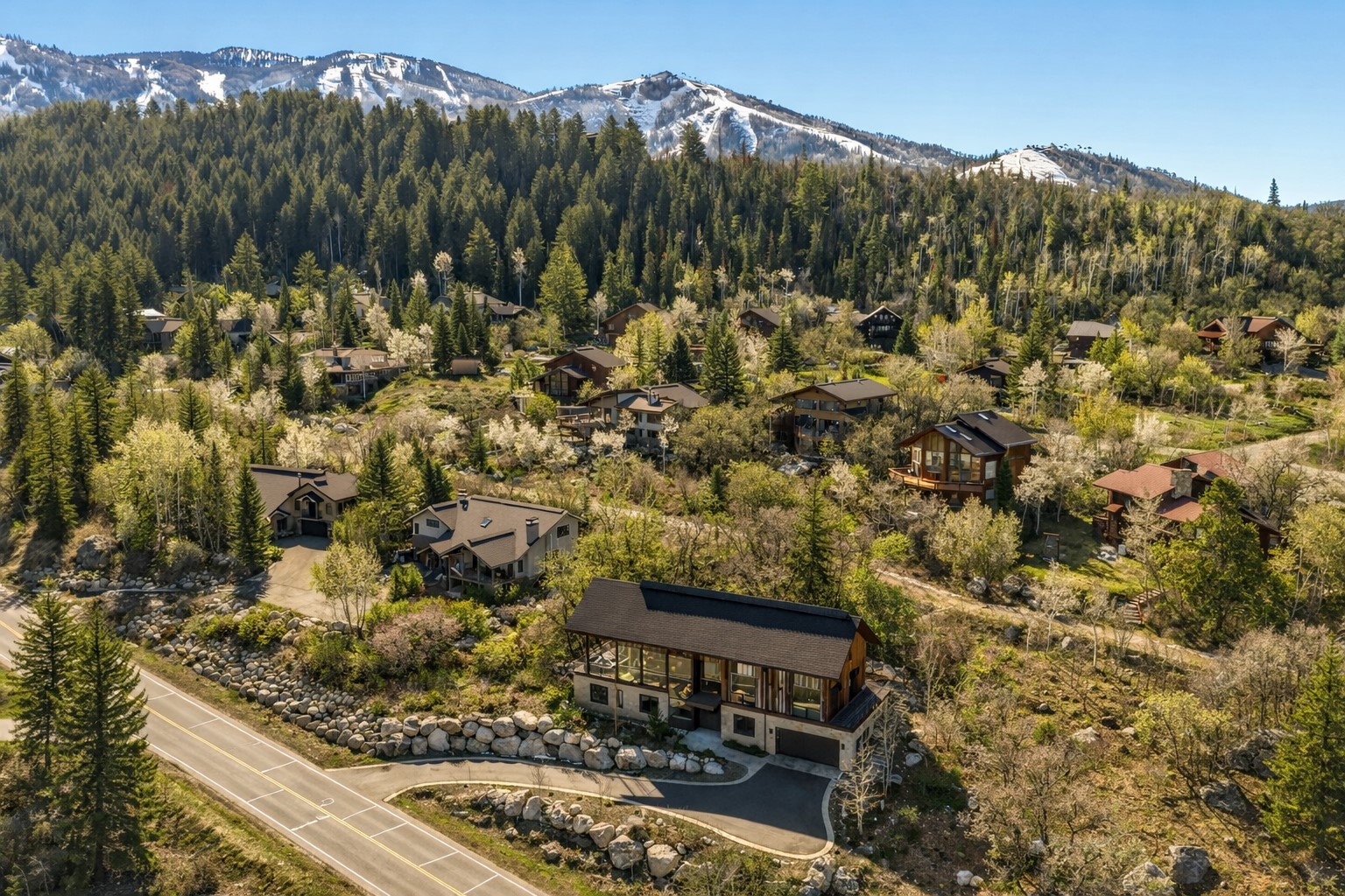 1136 Steamboat BOULEVARD