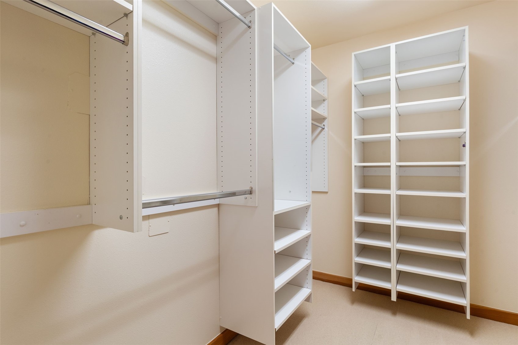 1900 Hunters DRIVE A