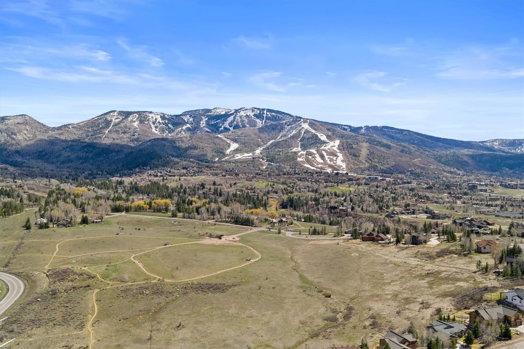 475 Parkview DRIVE 475