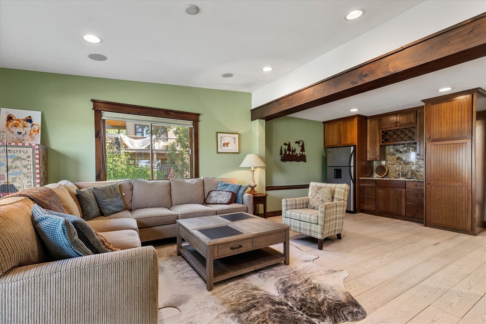 345 Steamboat BOULEVARD