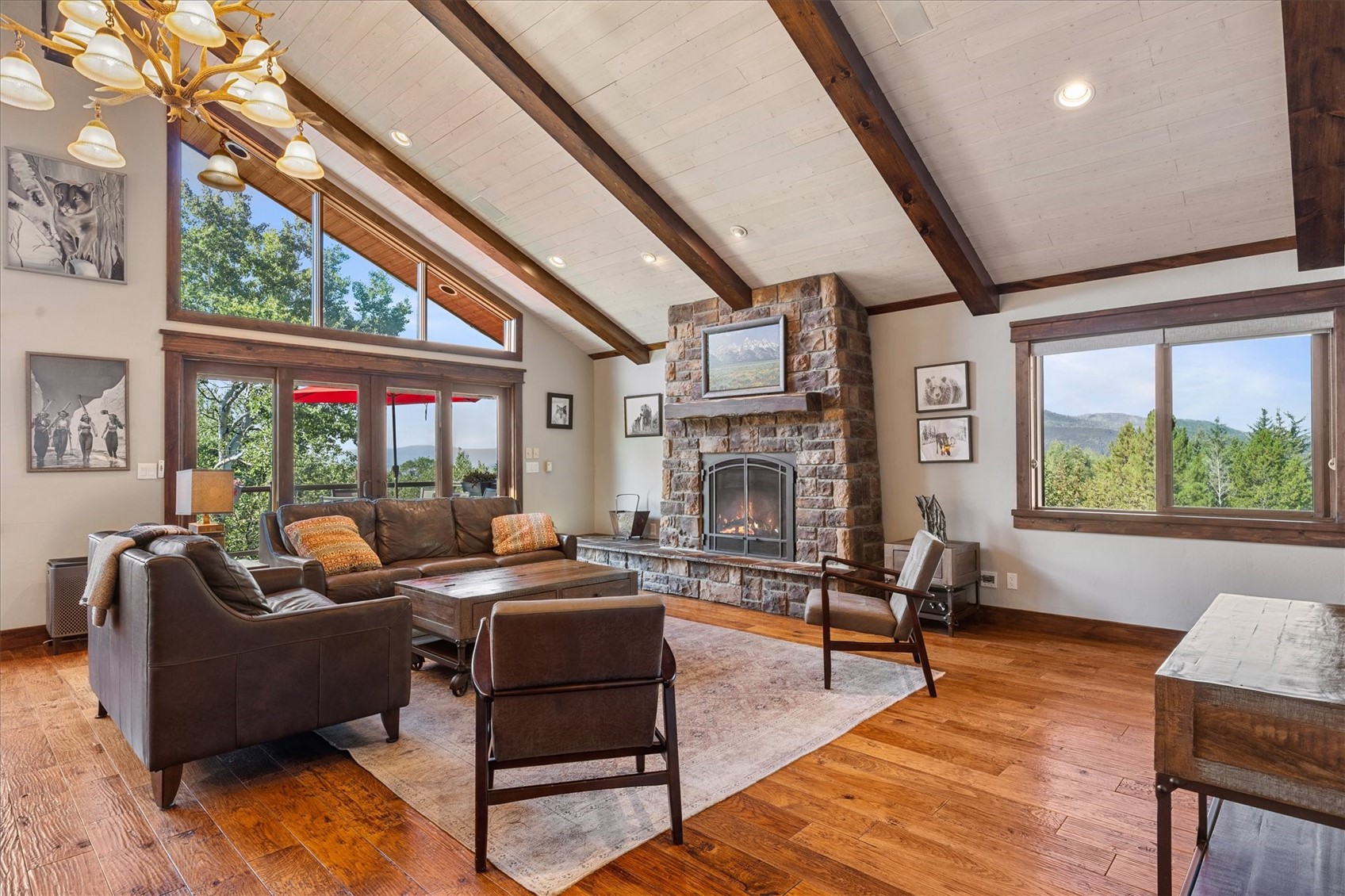 345 Steamboat BOULEVARD