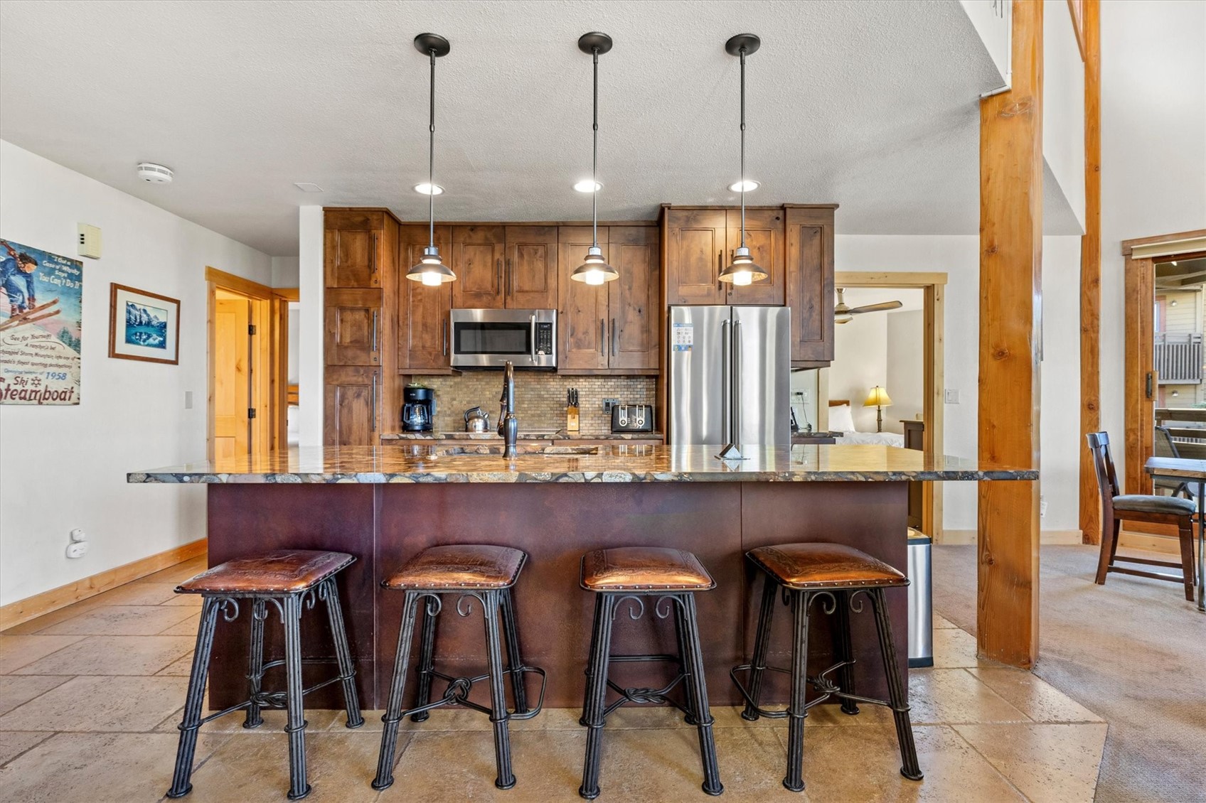 2700 Village DRIVE F301
