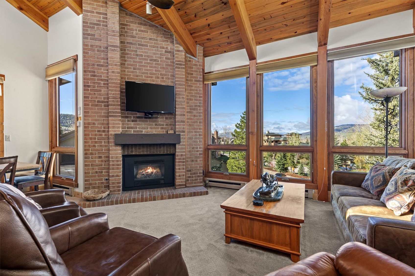 2700 Village DRIVE F301