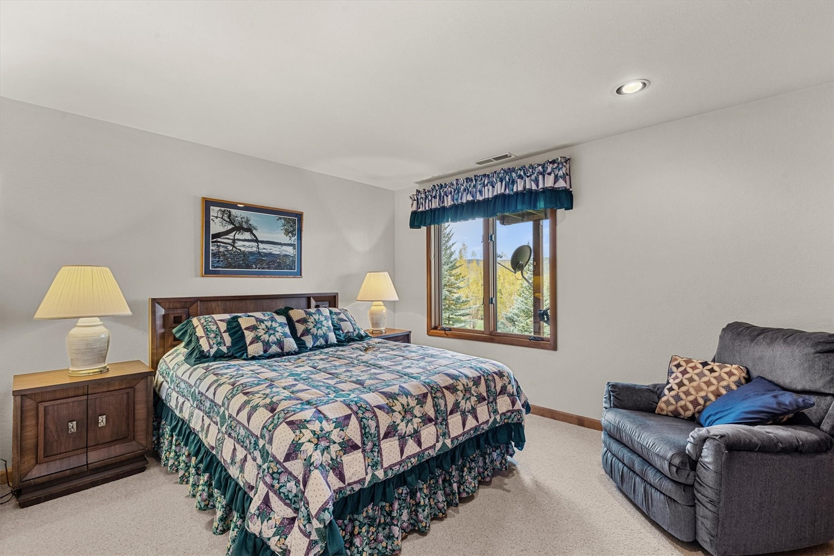 1848 Hunters COURT