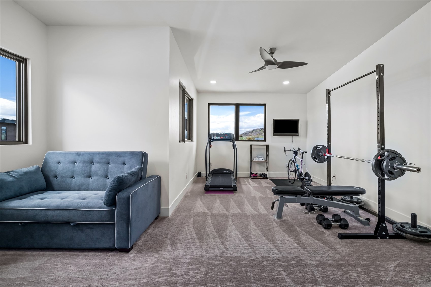 2050 Sunlight DRIVE