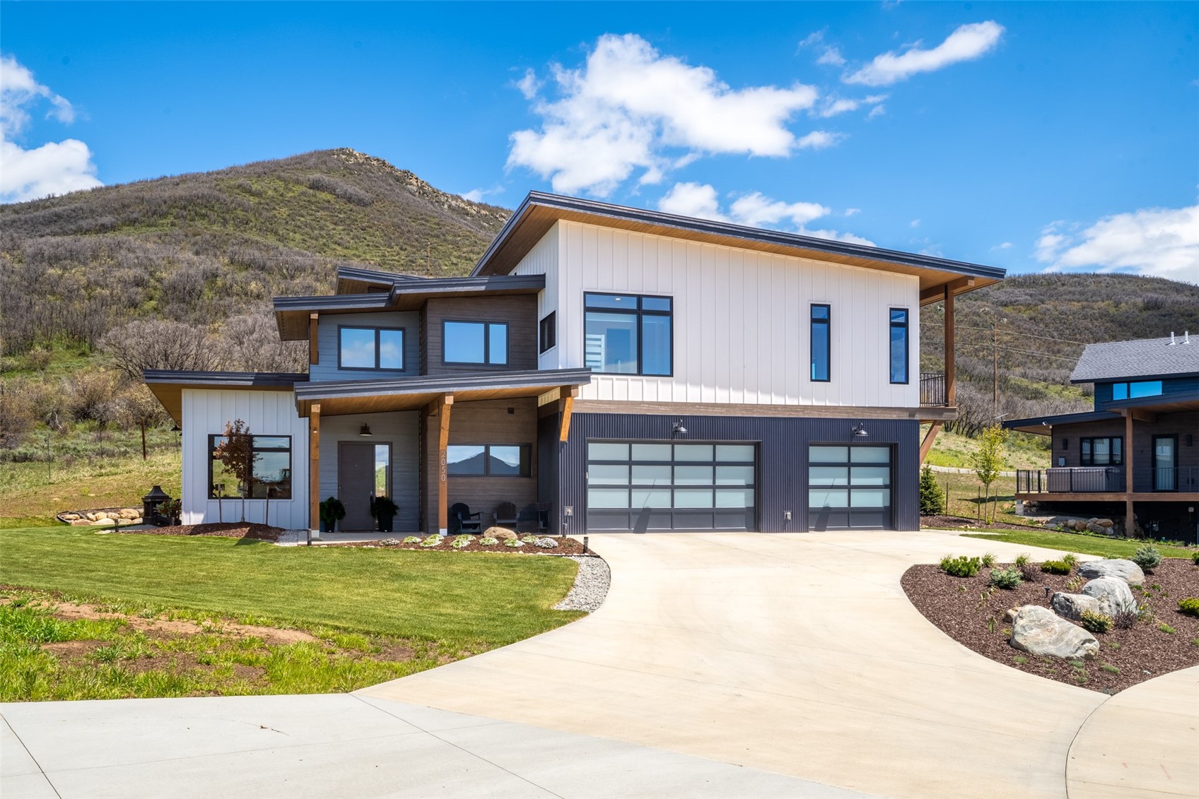 2050 Sunlight DRIVE