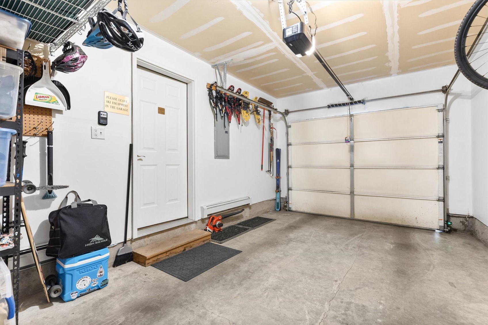 3358 Covey CIRCLE 1202