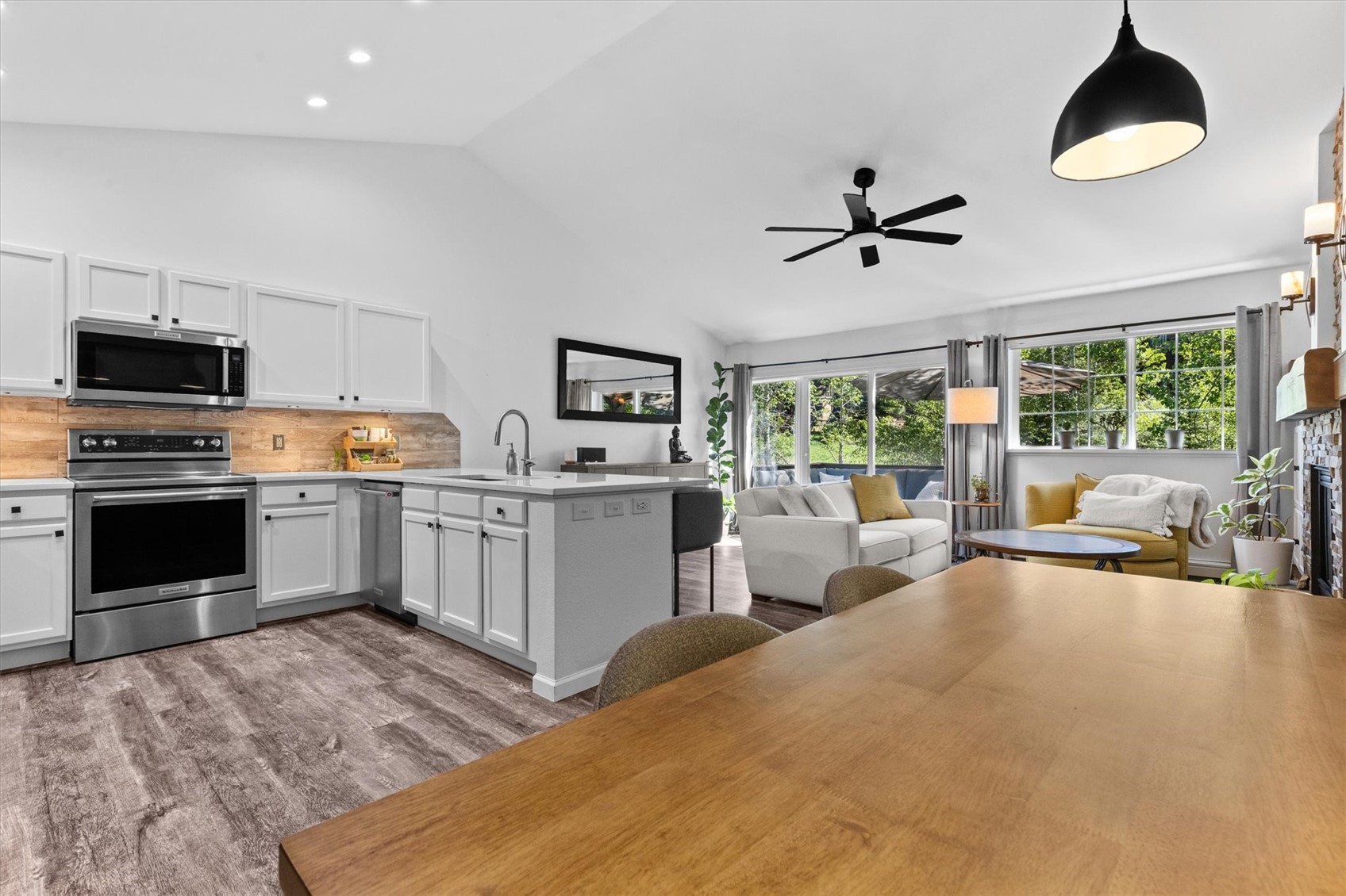 3358 Covey CIRCLE 1202