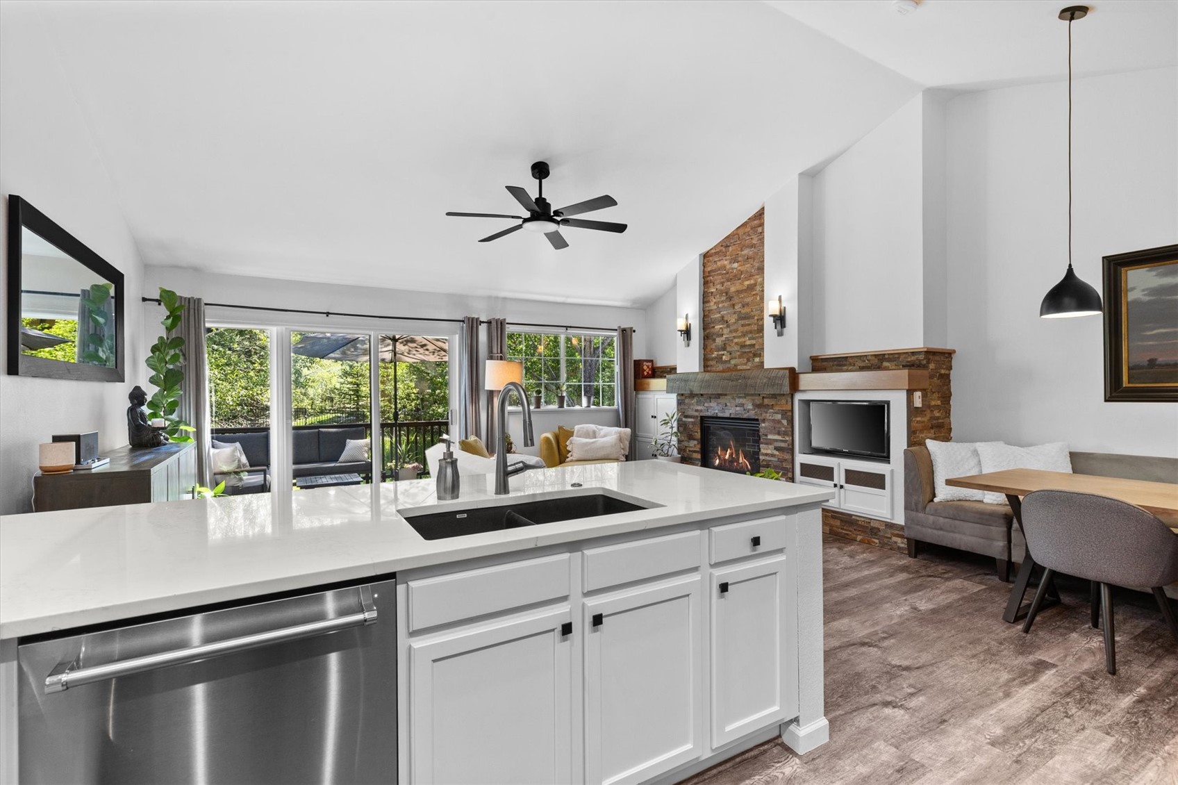 3358 Covey CIRCLE 1202