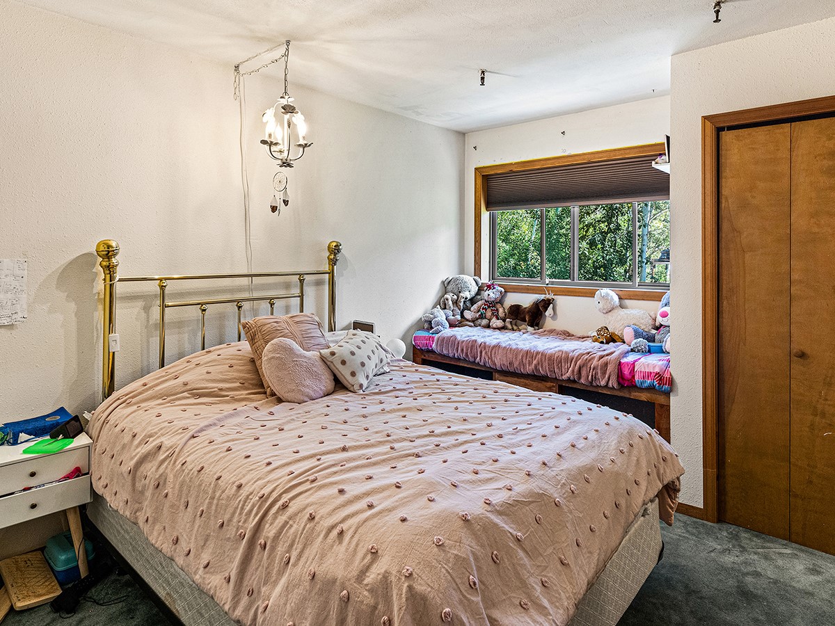 22610 Snowbird TRAIL