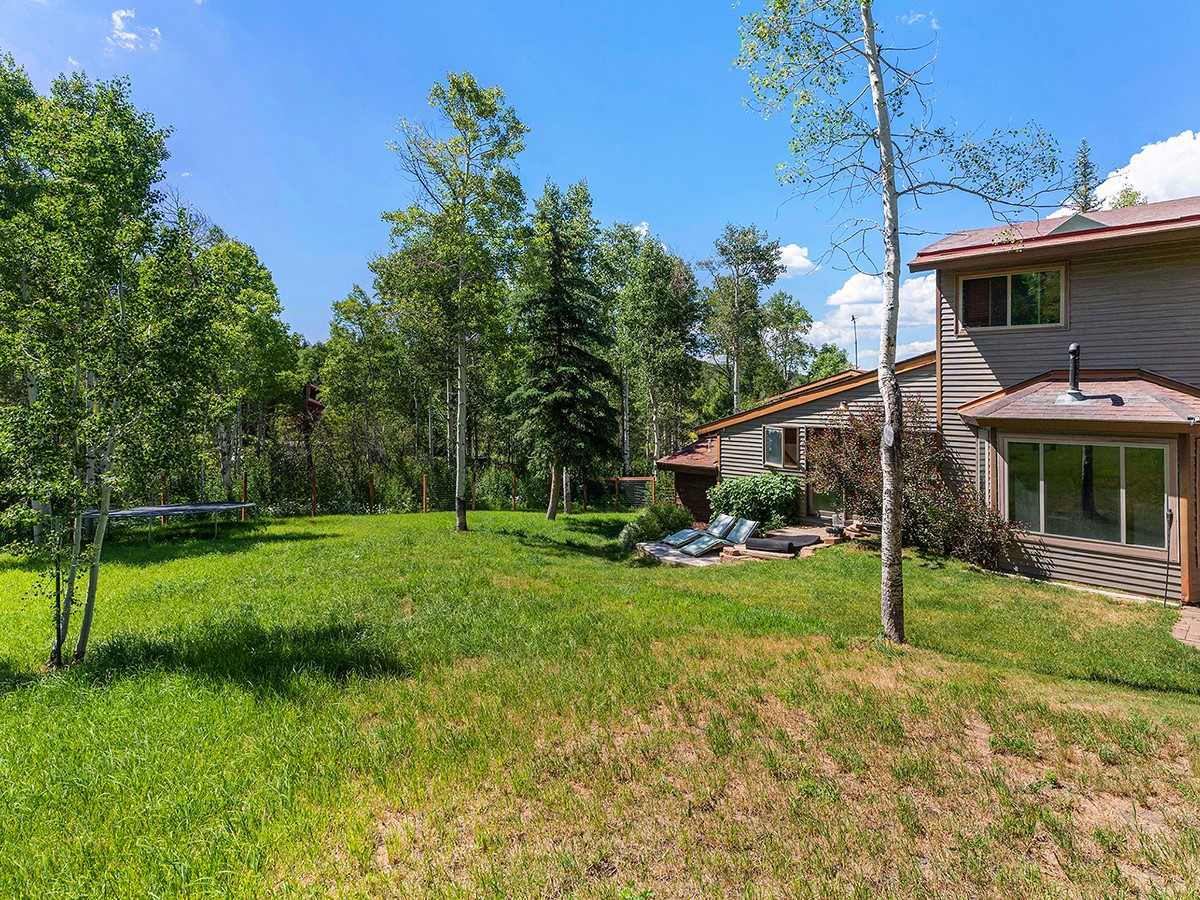 22610 Snowbird TRAIL