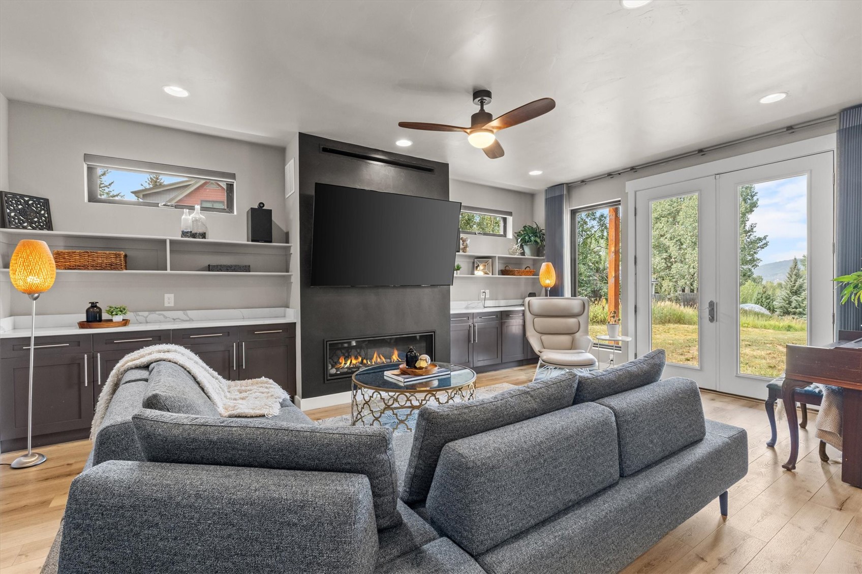 1647 Red Hawk COURT