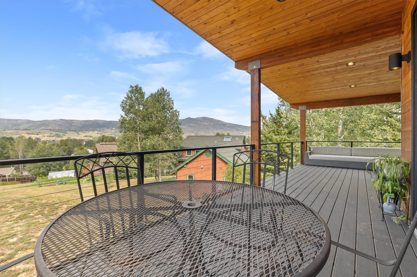 1647 Red Hawk COURT