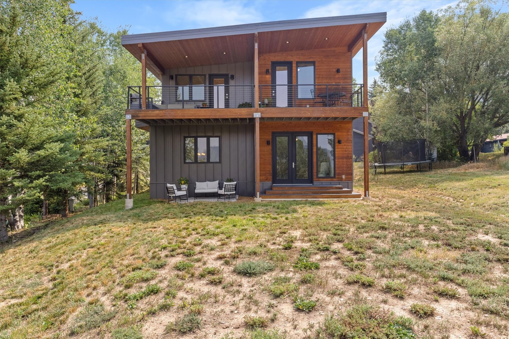 1647 Red Hawk COURT
