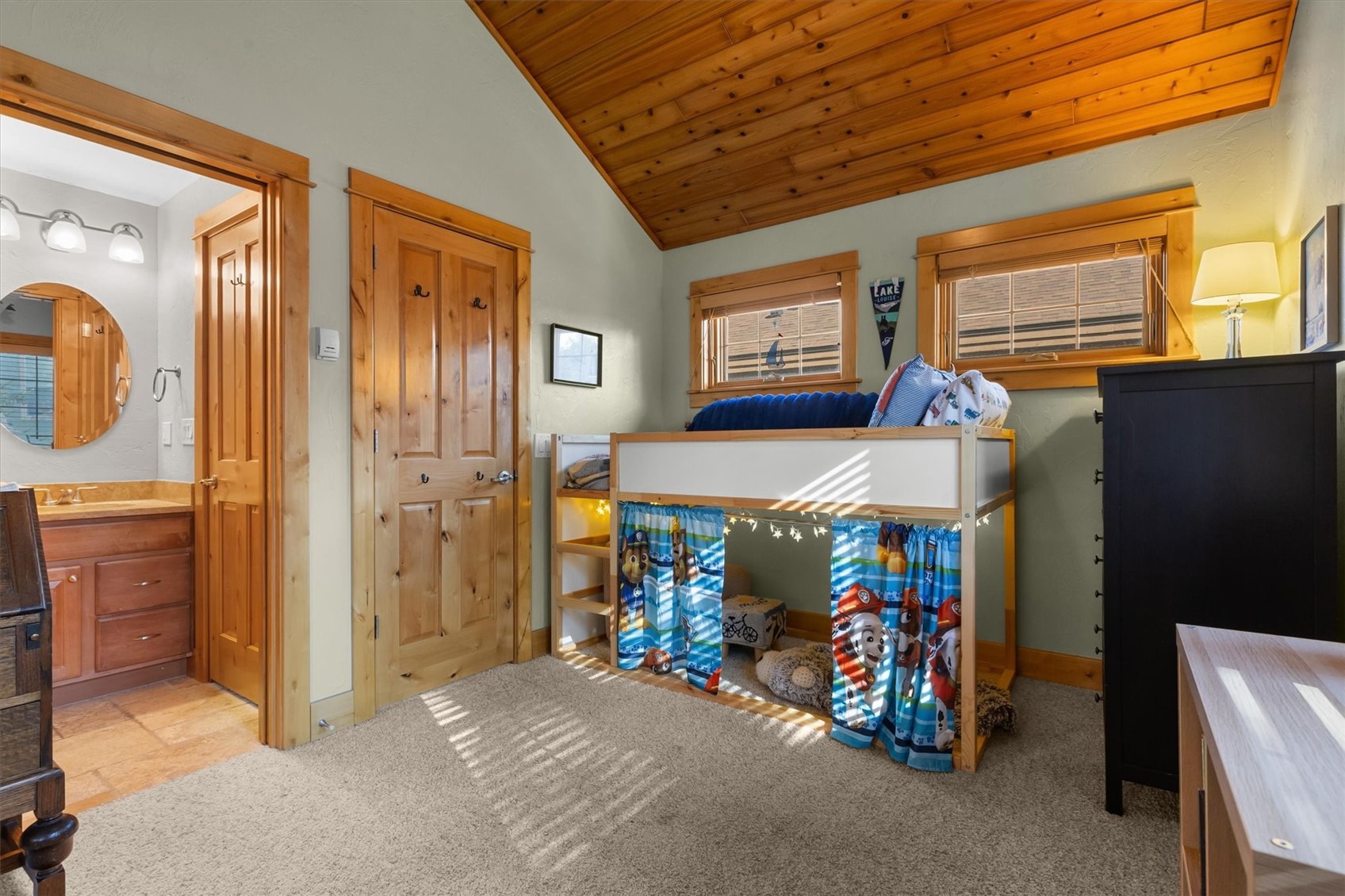 3066 Aspen Leaf WAY