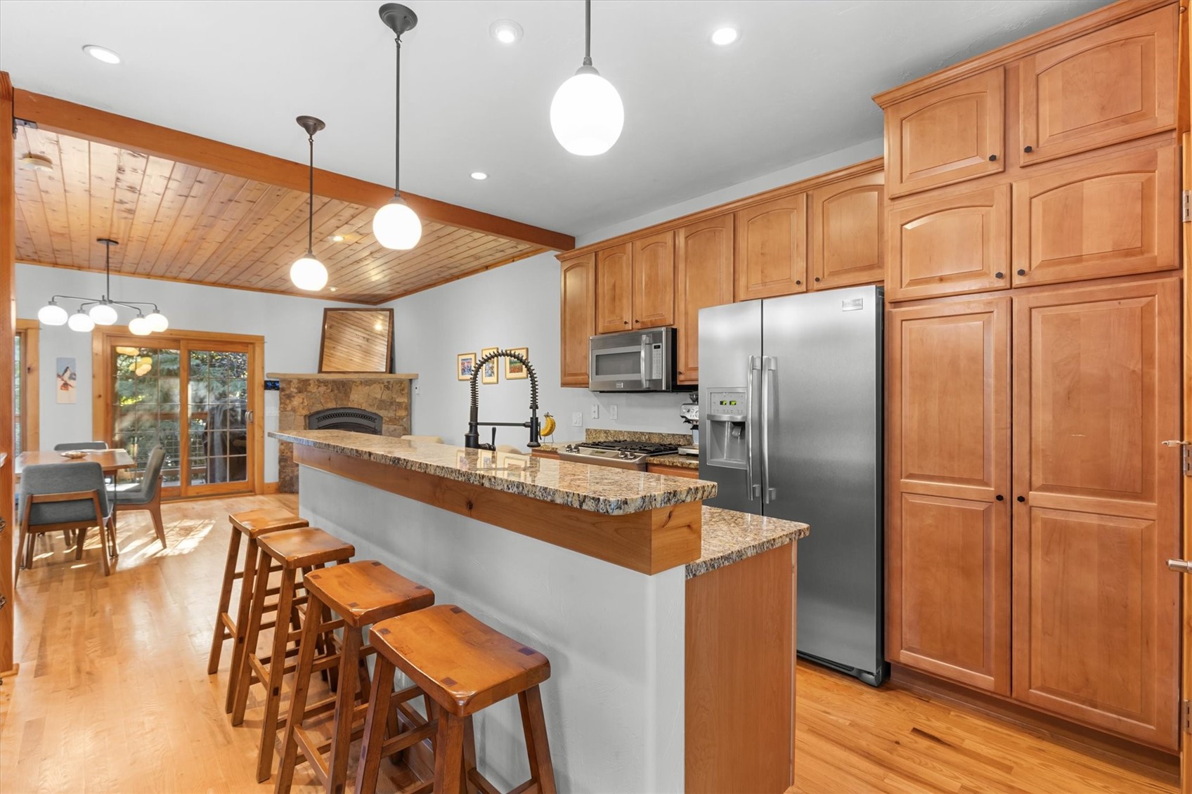 3066 Aspen Leaf WAY