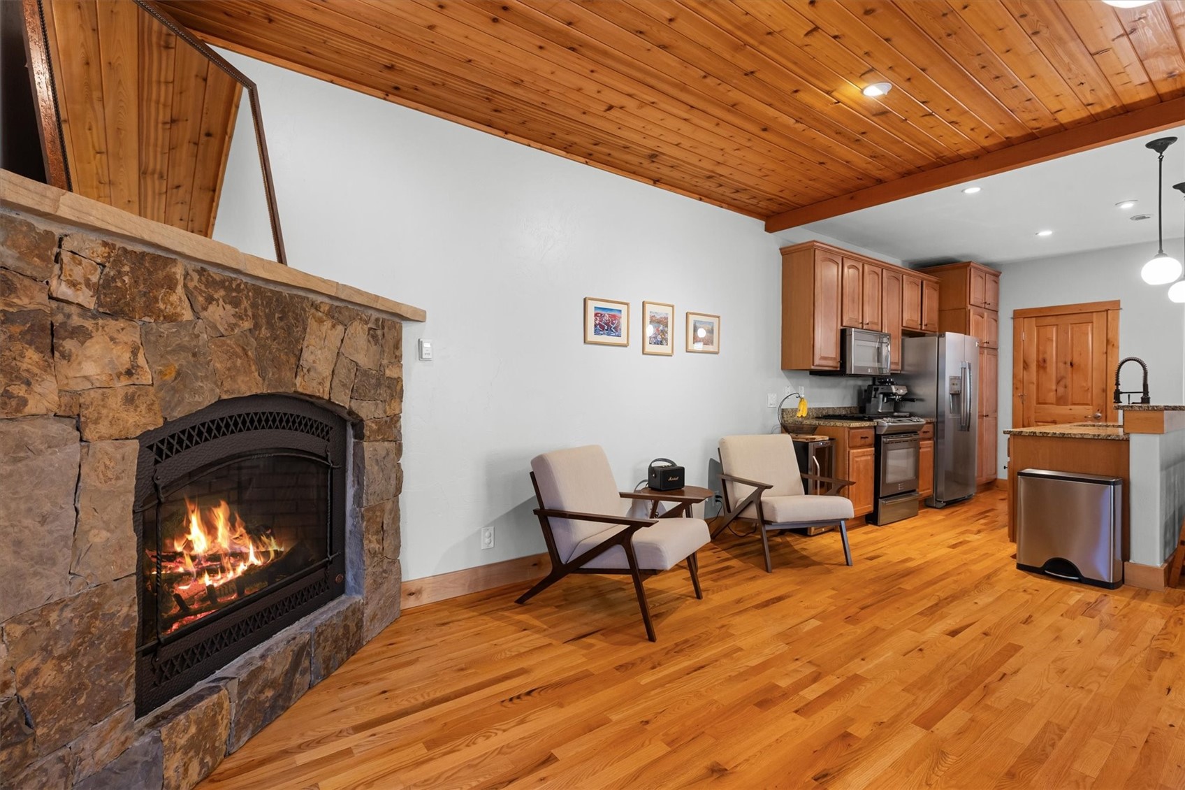 3066 Aspen Leaf WAY