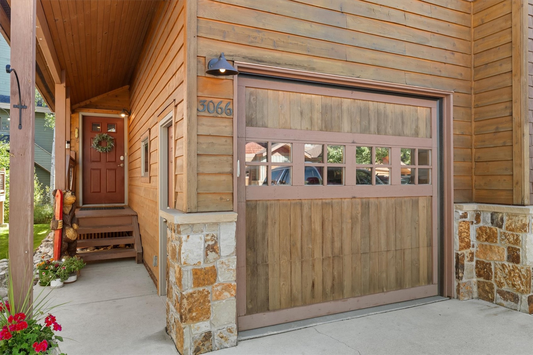 3066 Aspen Leaf WAY