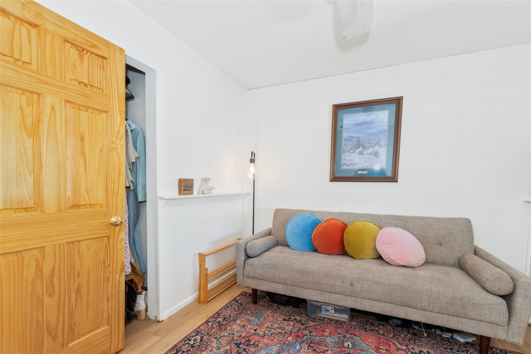 2685 Iris LANE