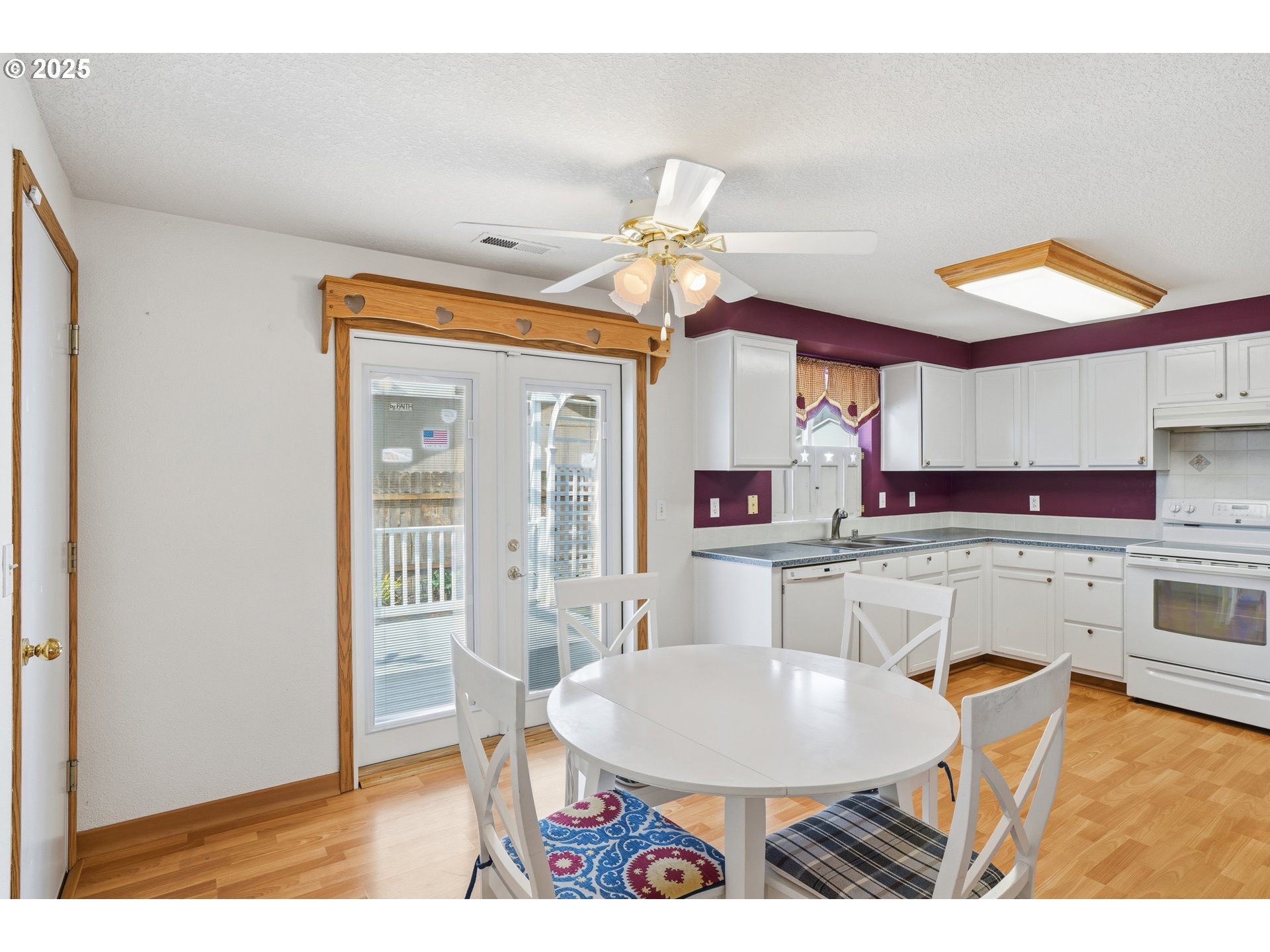 132 PENNY LN