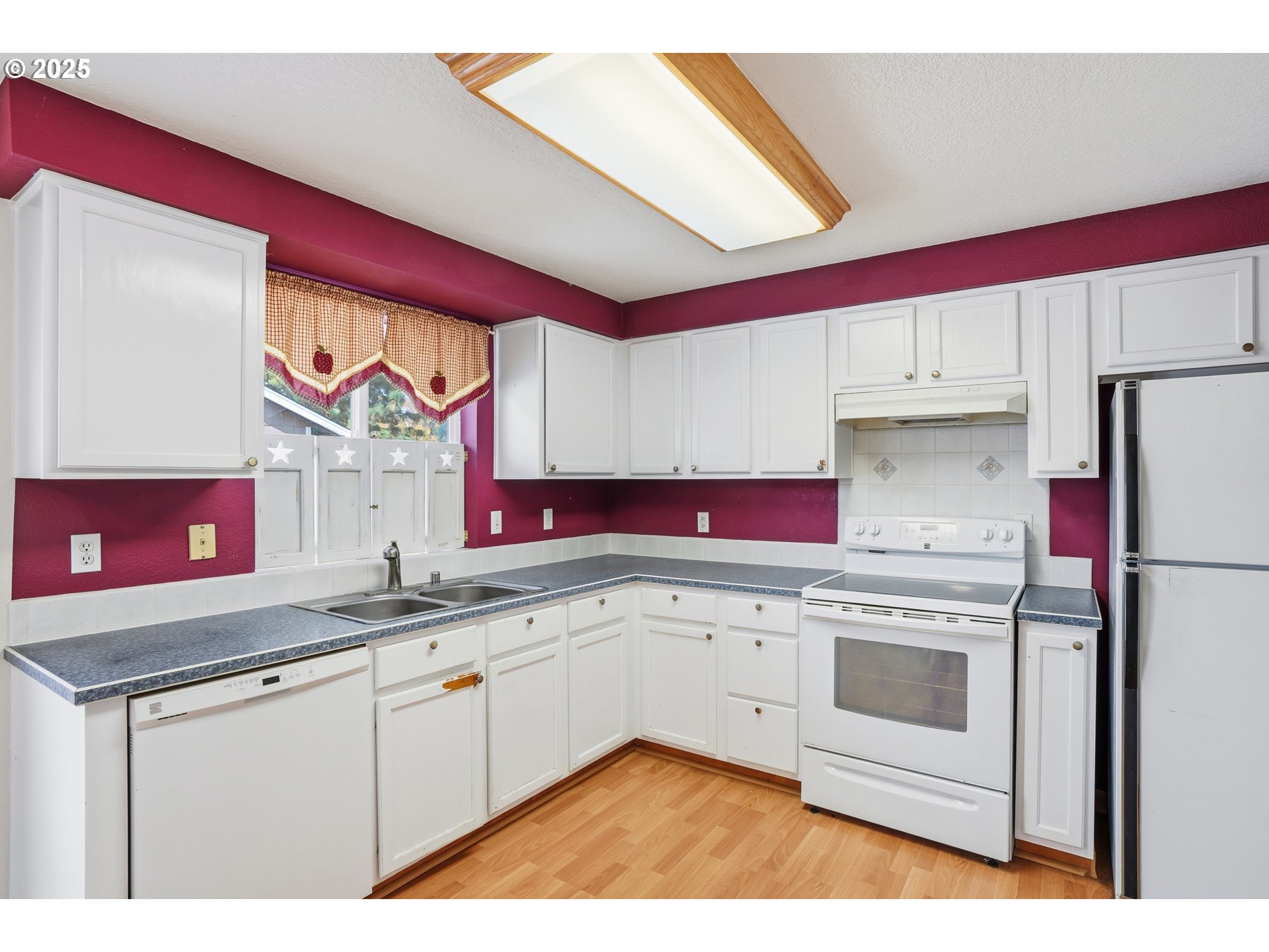 132 PENNY LN