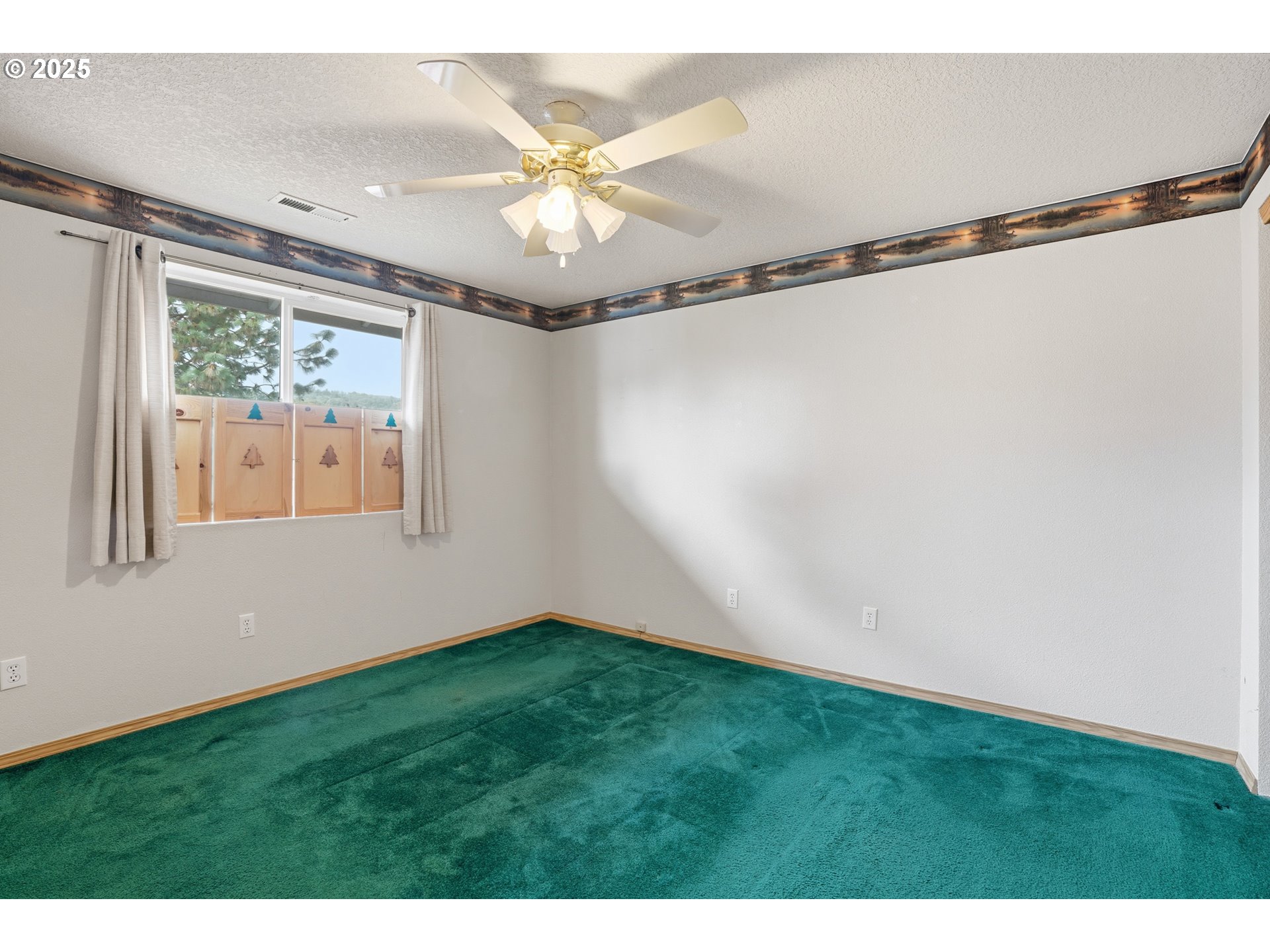 132 PENNY LN