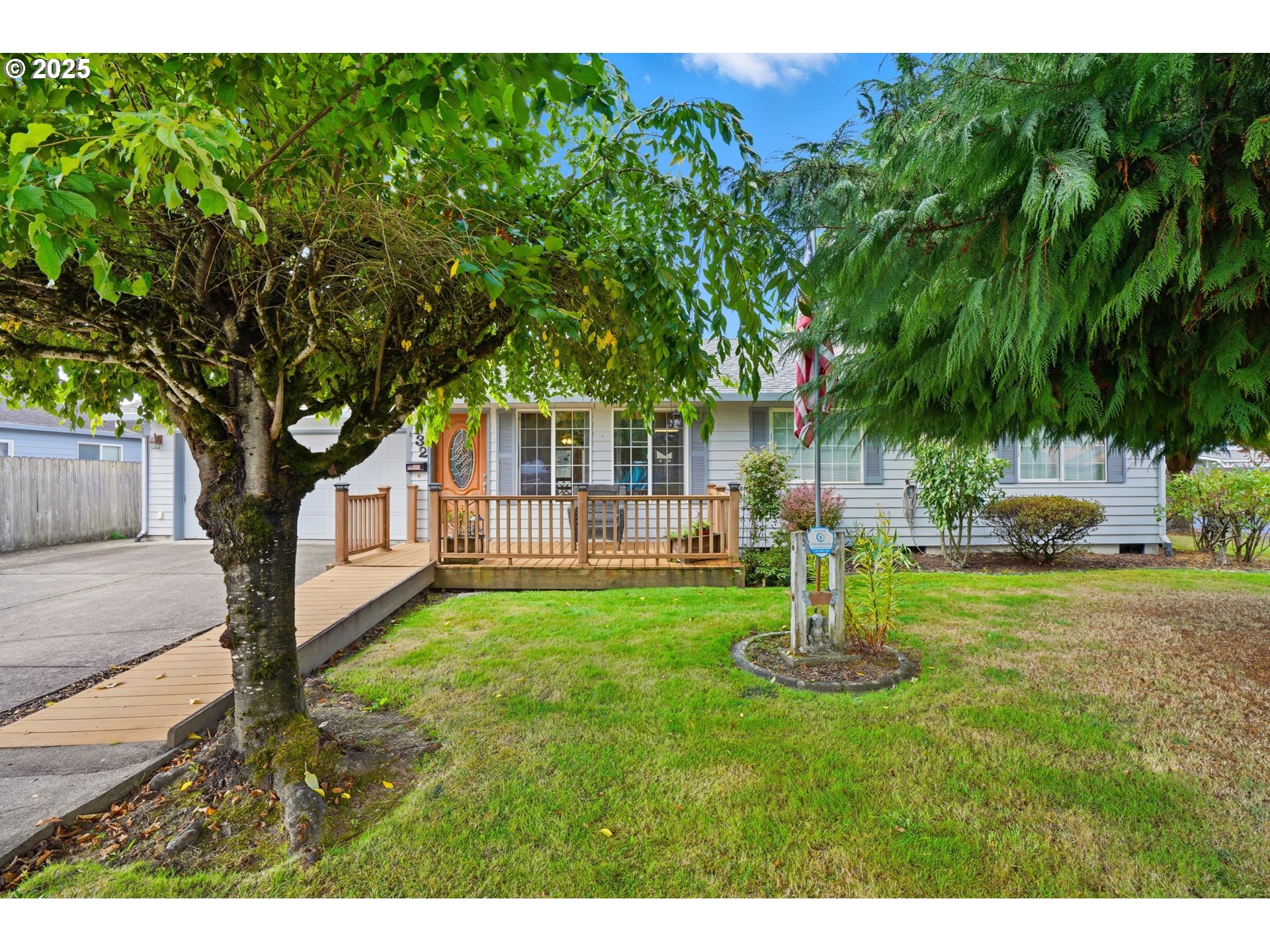 132 PENNY LN