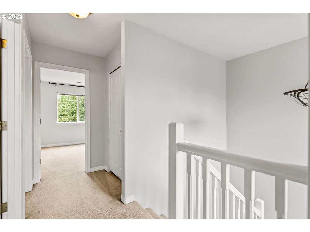 1706 NE 154TH ST