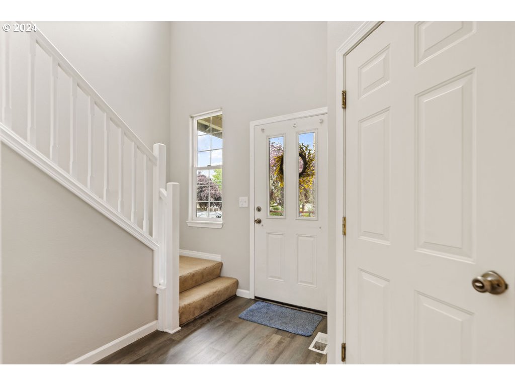 1706 NE 154TH ST