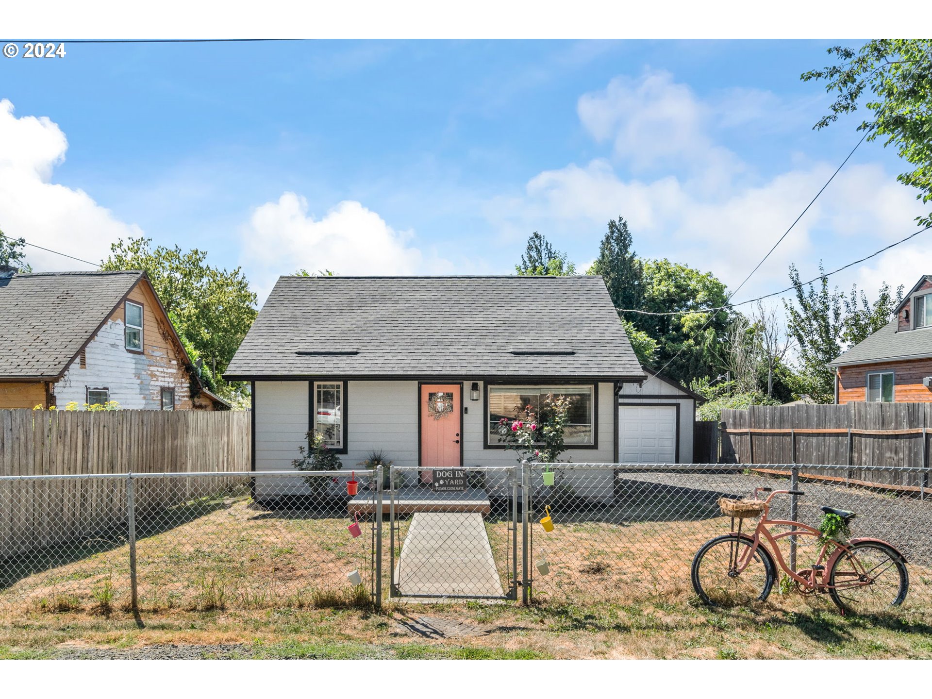 2300 MARKLE AVE