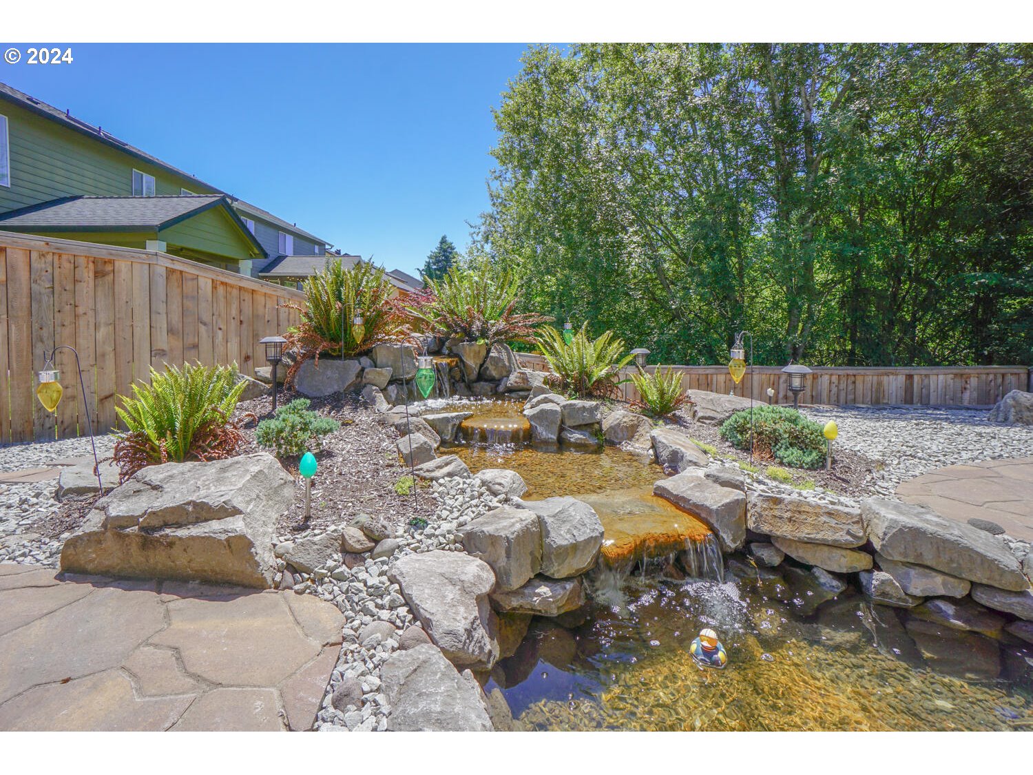 1804 SE 2ND PL