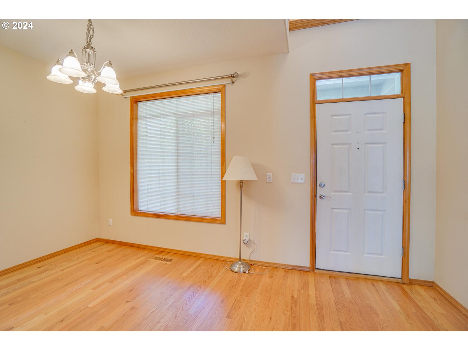 1804 SE 2ND PL