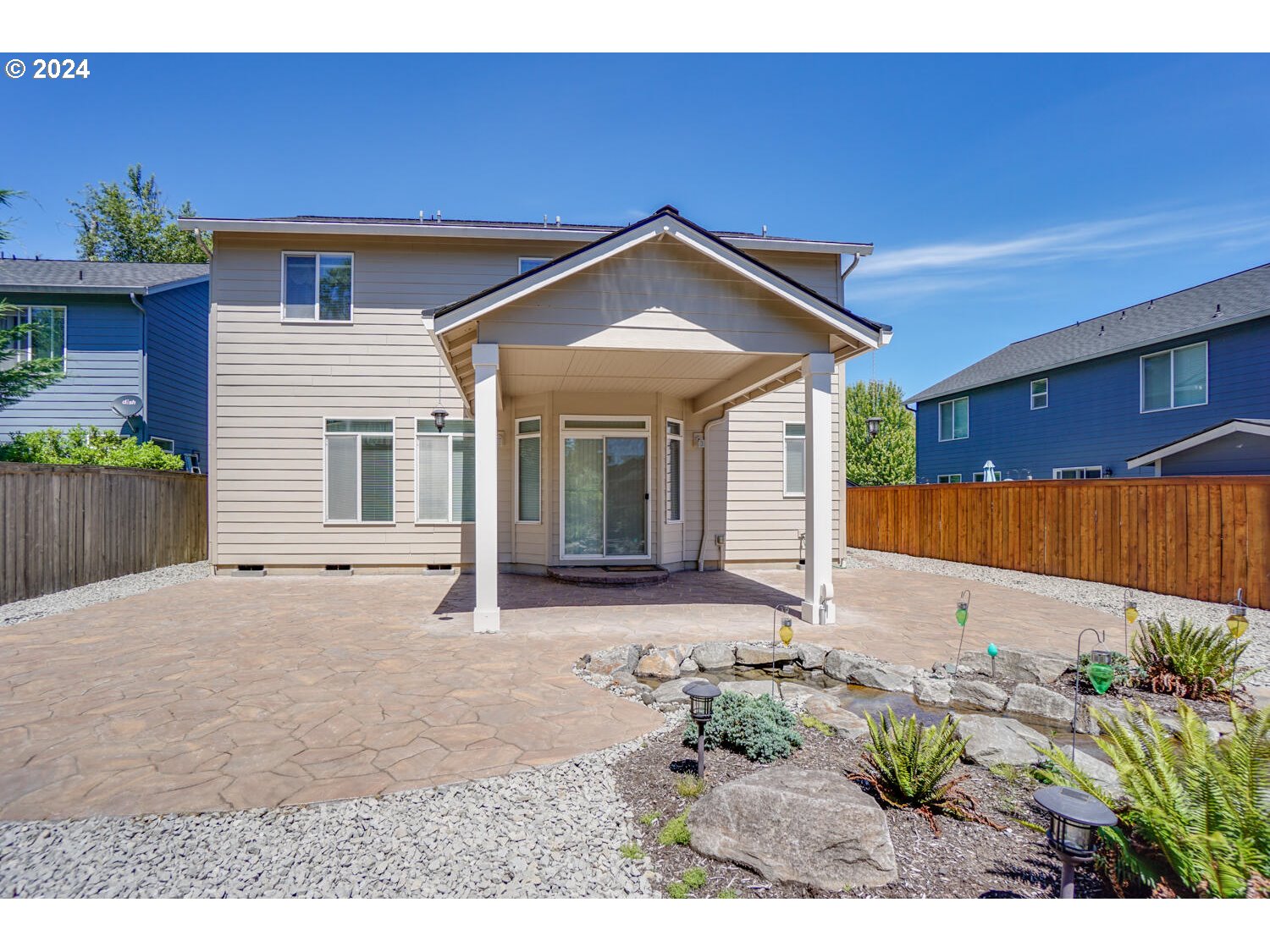 1804 SE 2ND PL