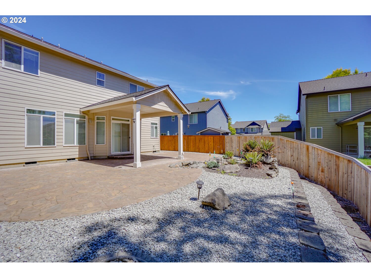 1804 SE 2ND PL