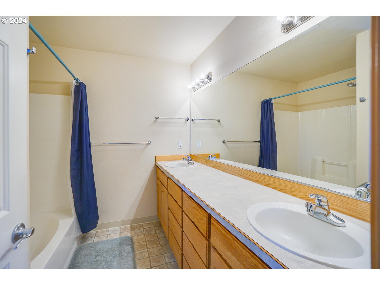 1804 SE 2ND PL