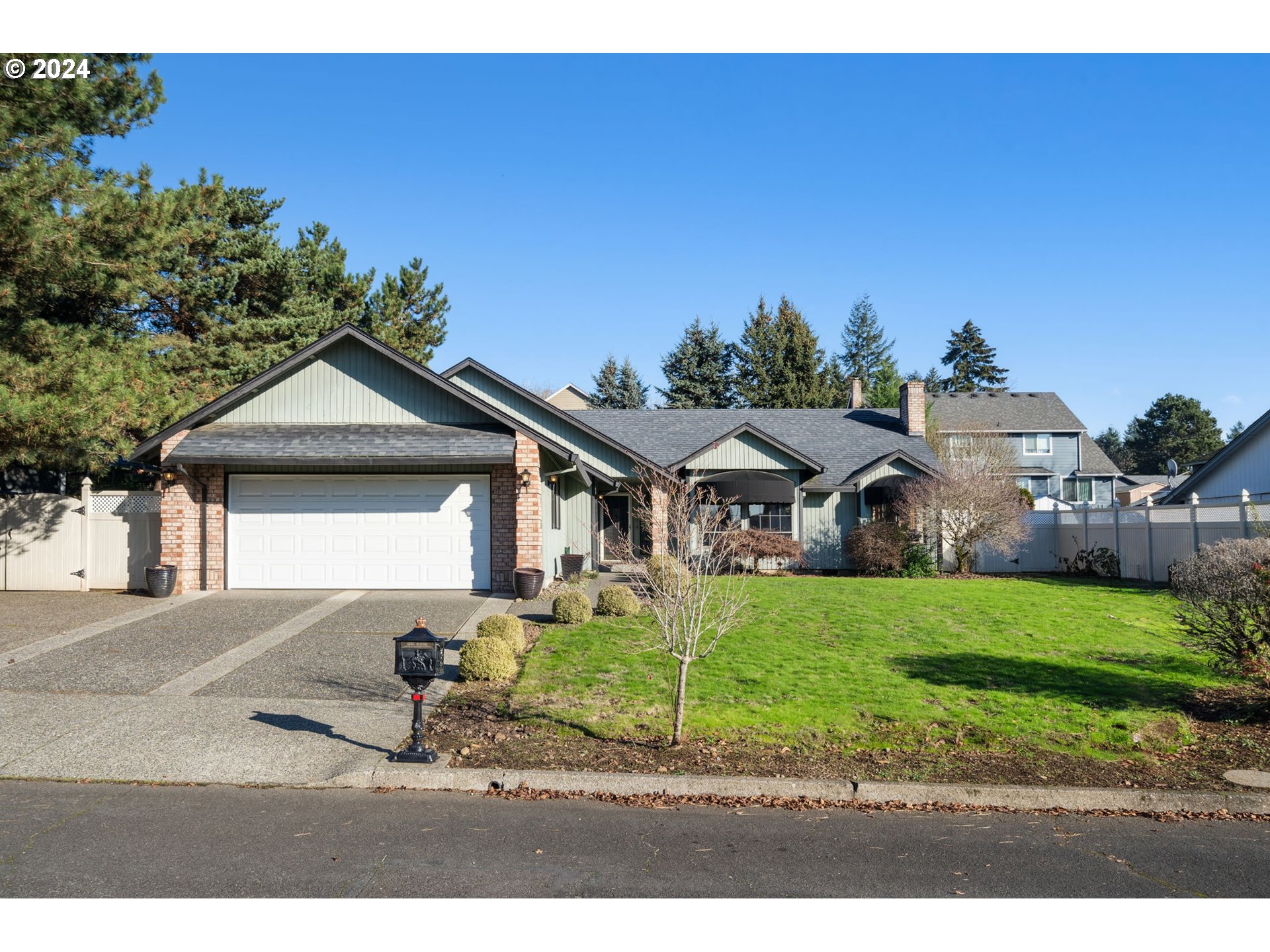 2909 SE 149TH CT