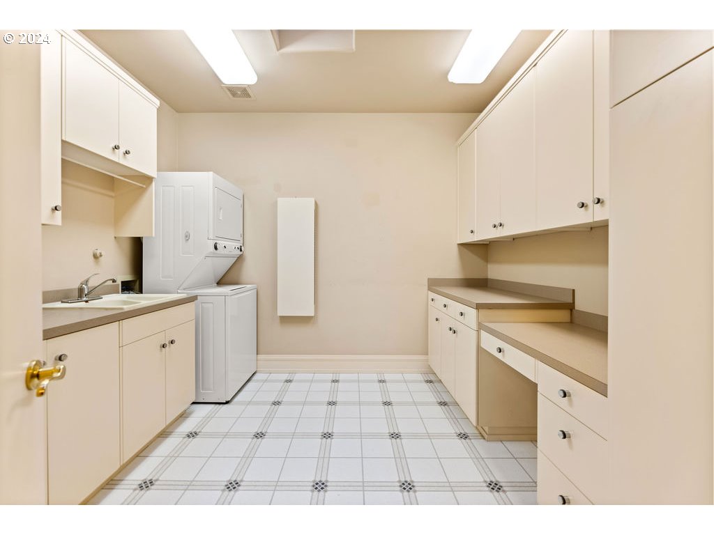 1406 SE 75TH CT