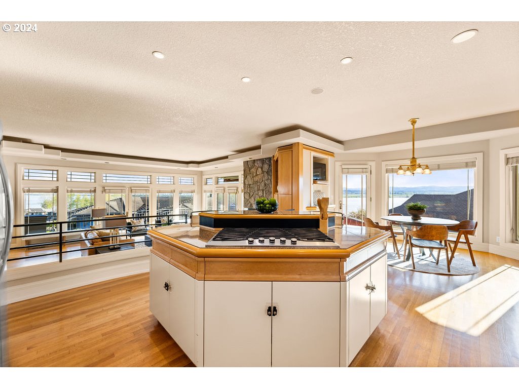 1406 SE 75TH CT